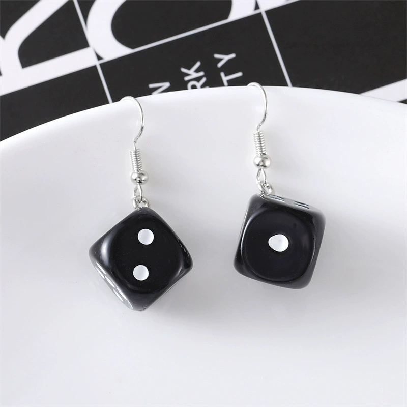 Creative White Black Dice Resi - đánh giá và giá Party Games Gamecube
