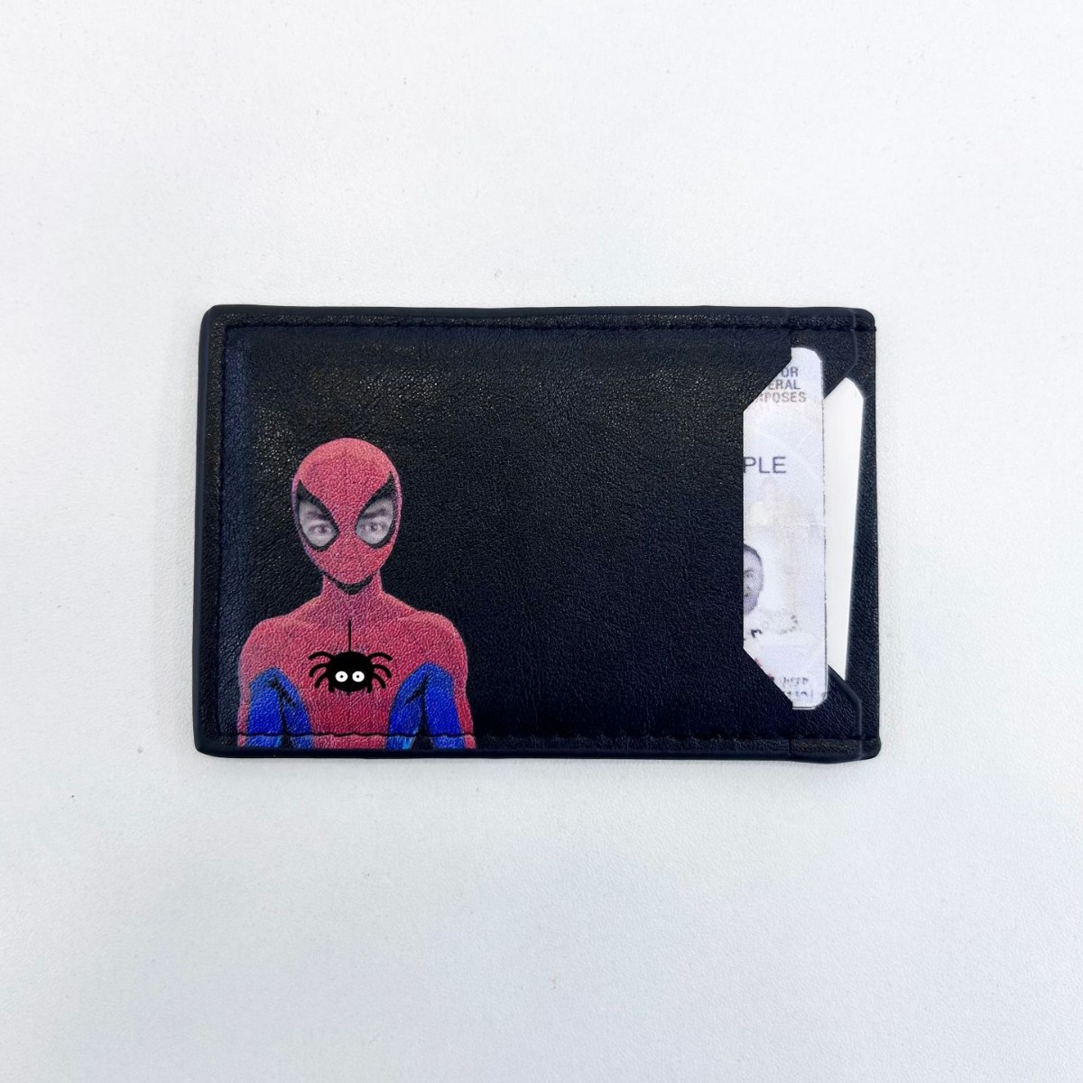 Marvel Hulk Captain America Pu - đánh giá và giá Scavenger Hunt Card